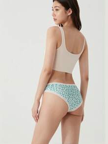 Mystèrelle 4pcs/Pack Pastoral Style Floral Lace Trim Comfortable Women's Triangle Panties - Multicolor - View 2