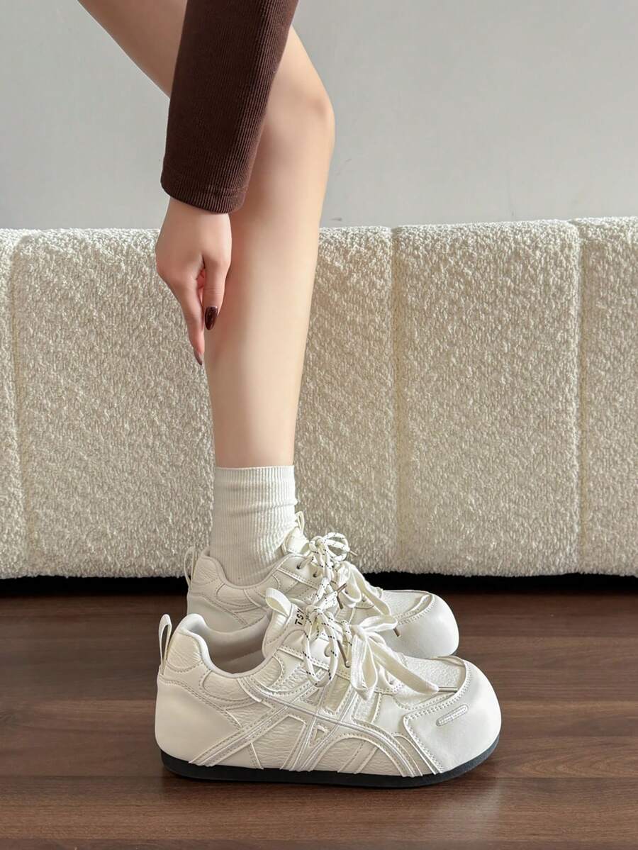 Women's Thick Sole Casual Running Shoes For Daily Wear - White - View 1