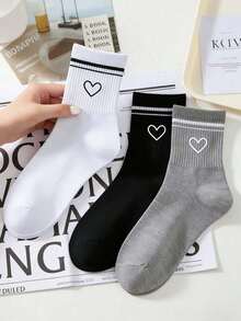 Women's Mid-Calf Heart Stripe Socks, 6/12 Pairs. Soft And Comfortable Fabric, Moisture-Wicking And Breathable, Suitable For Sports And Daily Wear, Perfect For Various Outdoor Activities, All-Season Wear. - Multicolor - View 3