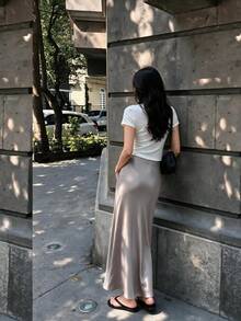 1pc Solid Color Casual Elegant Satin Zipper A-Line Skirt, Suitable For Daily Wear In Summer - Grayish Apricot - View 3