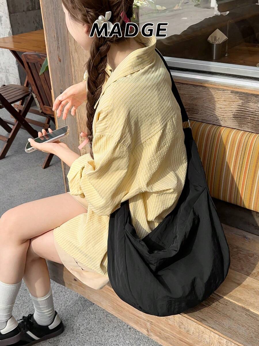女款輕量大容量新月形斜挎包，學生書包，通勤單肩包，休閒旅行包，禮物