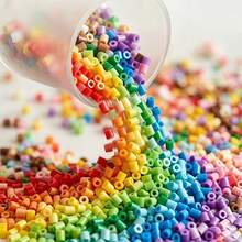 9400pcs 2.6mm Plastic Perler Beads Random Mixed Colors (Includes 1 Pack Of Beads) Suitable For DIY Handmade Iron-On Bead Art Projects, Keychain Decoration, Suitable For Beginners And Craft Enthusiasts - Multicolor - View 3