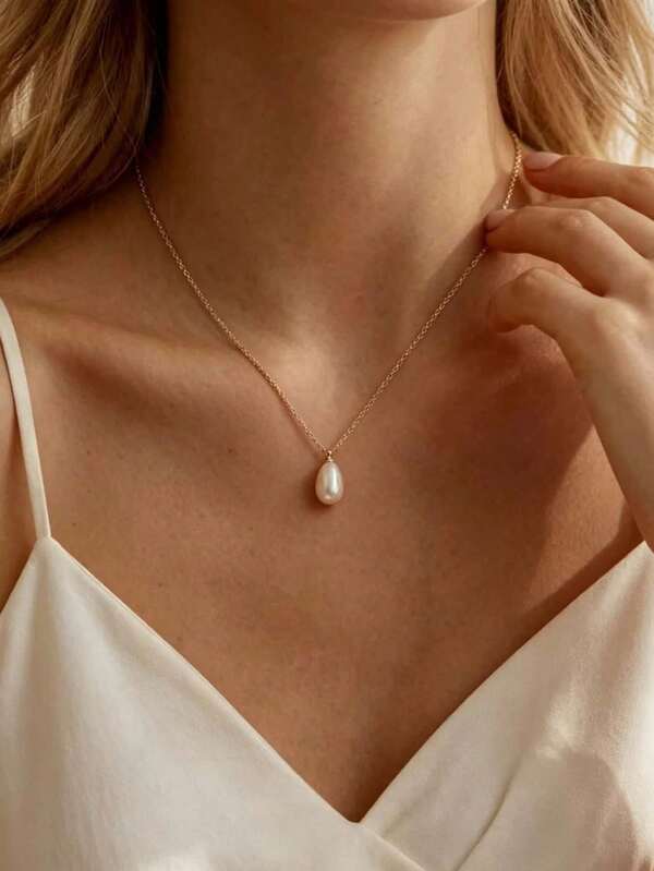 1PC Stainless Steel Water Drop Pearl Pendant Necklace, Fashion Minimalist Water Drop Pearl Pendant O-Chain Collarbone Necklace, Luxury Niche Personalized Versatile Jewelry, Suitable For Girls And Women