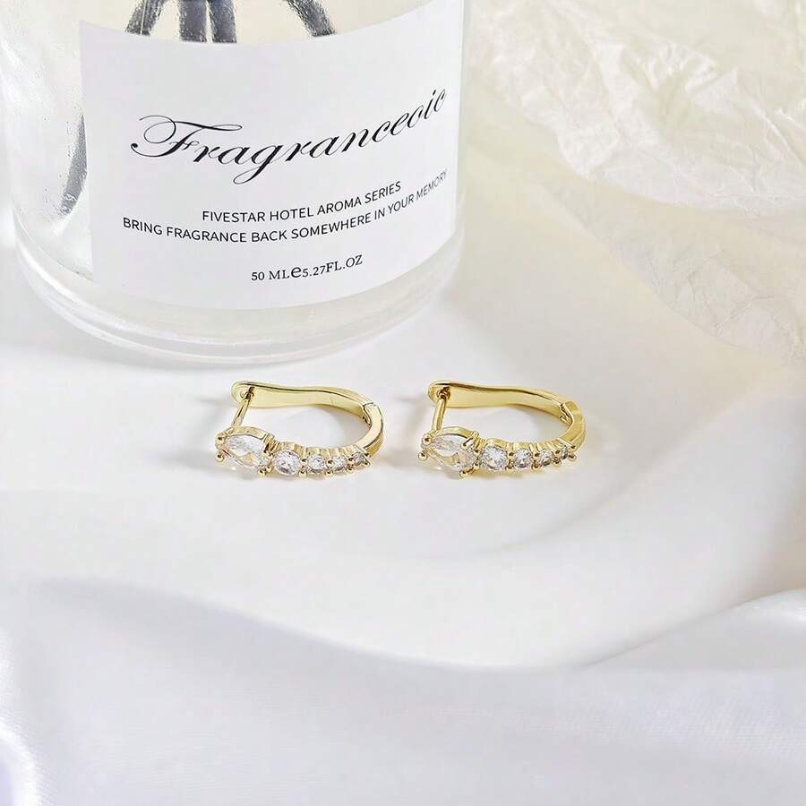 2pcs/Set Zirconia Gold Earrings, Layered Snake-Shaped Ear Clips, Party Women Silver Stud Earrings, Elegant Jewelry, Teacher Gift, Y2K Pierced Earrings - Snake Ear Studs - View 1