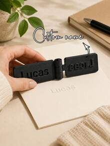 Stempel Teks Lipat Parametrik Cetak 3D Kustom, Stempel Penanda Personalisasi Engsel Balik, Teks yang Dapat Disesuaikan, Cocok untuk Seni Kertas, Perencana, Scrapbooking, Kerajinan Tangan, Alat Penanda Dekoratif DIY Portabel, Barang Unik untuk Penggemar Kerajinan, Mendukung Kustomisasi Konten, Untuk Kerajinan Meja Rumah - MultiWarna - View 7