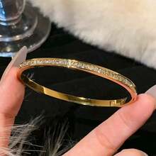 2pcs Women's Fashion Luxury Quartz Watch, Exquisite Oval Rhinestone Watch, Paired With Rhinestone Bracelet Jewelry Set, Suitable For Daily Wear, Holidays And Parties, Perfect Gift For Women. - Gold - View 8