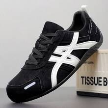 Men's Comfortable Durable Shock-Absorbing Front Lace-Up High-Top Athletic Shoes - Black and White - View 3