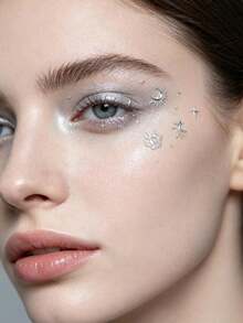 1pc Exotic Mysterious Silver Celestial Face Decor Sticker, 3D Silver Sun Moon Starburst Vintage Pattern, Create Cold Elegant Vintage Face Makeup Look, Performance Party Photoshoot Makeup Accent, Easy-To-Apply Makeup Sticker - Multicolor - View 2