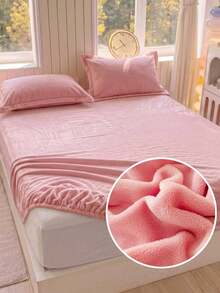 3-Piece Solid Color Velvet Bedding Set, 1 Fitted Sheet + 2 Pillowcases, Soft & Warm Winter Fitted Sheet - Baby Pink - View 2