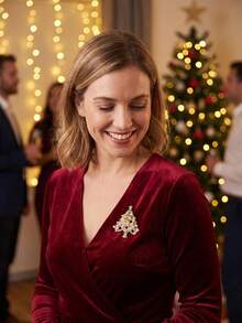 1pc Luxurious Christmas Brooch (Christmas Tree Or Snowflake Design); Suitable For Christmas Parties, Festive Accessories, Party Favors, And Holiday Decorations. - Multicolor - View 5