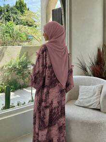Hafizah Modest Fashion Women's Muslim Chiffon Printed 2 Pieces Set With Hijab, Summer Casual Outerwear - Red - View 4