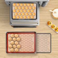Set 4 Alas Panggang Silikon untuk Makaron, Alas Oven Tahan Panas Anti Lengket dan Dapat Digunakan Kembali dengan Templat Panduan Bulat, Loyang Panggang Berbagai Ukuran untuk Makaron, Kue Kering, Pizza, Pastri, Roti, dan Kue Buatan Rumah - View 12