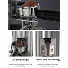 HiBREW مطحنة قهوة كهربائية G7 متوافقة مع مرشحات 51/58 مم، سعة كبيرة 160 جرام لحاوية الحبوب، تصميم مضاد للكهرباء الساكنة لطحن سلس، شفرات مخروطية من الفولاذ المقاوم للصدأ 420 لطحن موحد، 48 إعداد طحن قابل للتعديل، تحكم بشاشة لمس - قابس اتحاد أوروبي نوع F (220 إلى 240 فولت) - مشاهدة 8