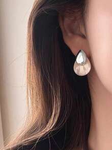 1 Pair Minimalist Fashion Acrylic Water Drop Stud Earrings Suitable For Women's Daily Casual Wear - Silver - View 4