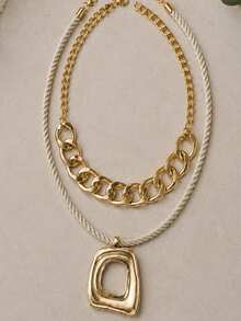 2pcs/Set European And American Style Exaggerated Double Layer Necklace, Gold Thick Chain With Rope Chain And Asymmetrical Geometric Hollow Square Pendant, Women's Streetwear Accessory - Style 1 - View 3