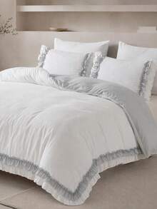 White and Grey Color Block