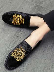 New Men's Loafers, Minimalist Solid Color, Suede, Low-Top, Fashionable British Style, Soft Sole, Comfortable Casual Shoes, Suitable For Parties, Banquets And Vacations. [Product Size Runs Small, Please Choose Appropriate Size] - Black - View 7