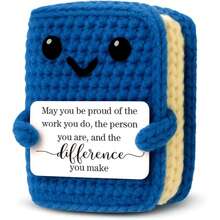 1pc Inspirational Work Gift For Colleagues | "Proud Of Your Work" Crochet Book | Positive Energy Souvenir For Retirement, Farewell And New Job. - Multicolor - View 1