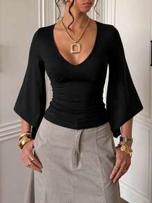 Women's V-Neck Bell Sleeve Cropped Top, Fitted Ruched Tight Y2K Style Casual Fashion Blouse - Black - View 4