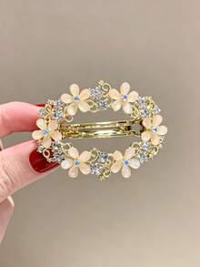 1pc Women's Oval Hollow Flower Rhinestone Alloy Spring Hair Clip, Vintage Luxury Decorative Straight Bar Clip Suitable For Daily Wear, Dating, Campus, Party, Valentine's Day - Multicolor - View 12