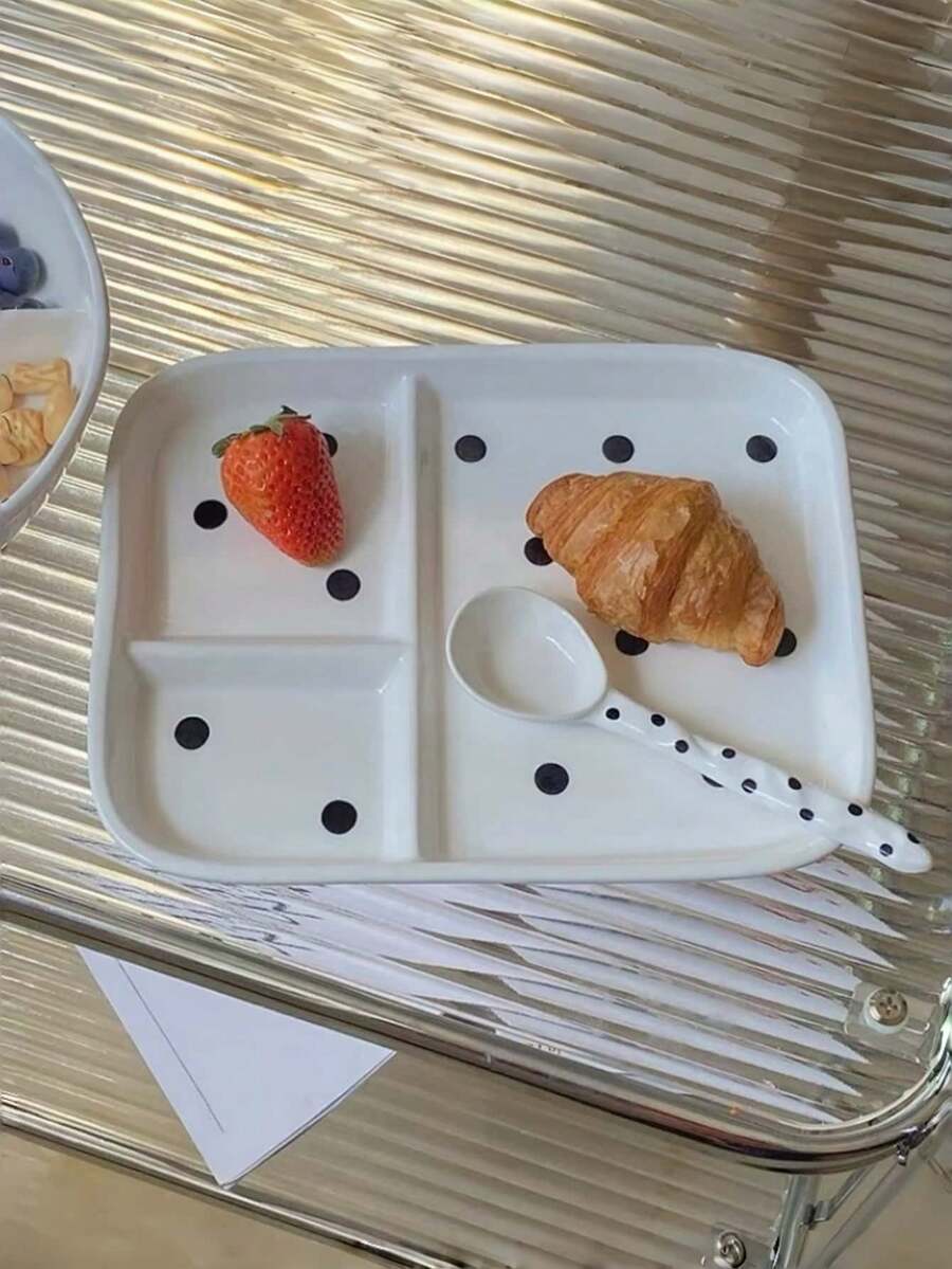 1pc Rectangular Ceramic Divided Plate, Exquisite Polka Dot Dessert Dish, Home Dining Tableware, Guest Serving Platter, Low-Calorie Meal Divider Plate, Suitable For Home, Restaurant, Cafe, Dessert Shop, Gift, Gathering, Party - White - View 1