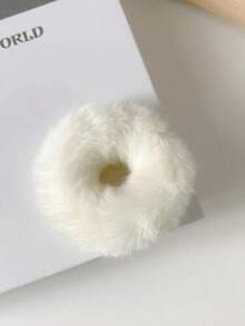 4pcs/Set 2 Black 2 White Plush Scrunchies Faux Fur Hair Ties Hair Accessories - 2 Black + 2 White - View 2