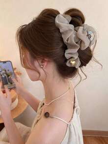 1pc New Premium Spring Hair Clip Shark Claw Clip Back Of Head Hair Accessory Gentle Pleated Mesh Large Size Hair Grab Clip For Women - Multicolor - View 6
