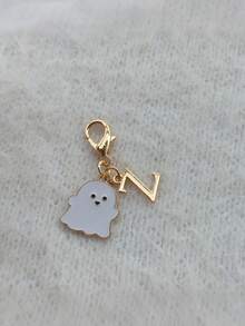 1Pc Mini Zinc Alloy Ghost Keychain, Cute Halloween Enamel Charm, White Ghost & Letter Pendant, Spooky Style, Bag Charm, Gift, Holiday Decor - Multicolor - View 17
