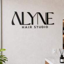 1pc Customized Round Acrylic Wedding Sign Logo - 3D Embossed Name Customization, Personalized Salon And Office Door Sign, Modern Reception Desk Sign, For Company Brand Promotion - Multicolor - View 1