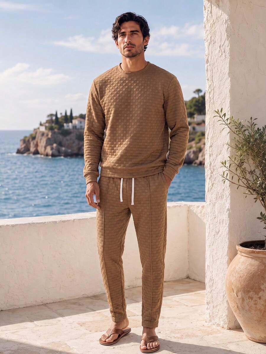 2pcs Coffee Color 3D Checkered Embossed Men's Set, Men's T-Shirt + Men's Pants, Breathable Soft Knit Fabric, Machine Washable, Simple Casual Vacation Style, Early Autumn Short Trip Home Vacation Outfit - Coffee Brown - View 1