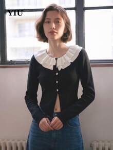 YIU Damen schwarzer Strickpullover, weißer Rüschenkragen, Langarm, Basic Top, Knopfdesign vorne, perfekte Wahl für den Herbst - Schwarz - Übersicht 1