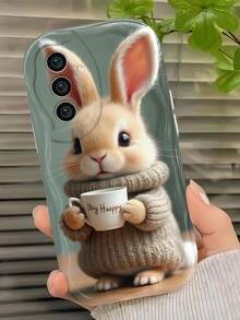 1 buah Casing Ponsel Pelindung Anti Guncangan dan Anti Jatuh INS Bergelombang Warna Krem, Casing Ponsel Kelinci Lucu dengan Kelinci Mengenakan Sweater Memegang Cangkir Kopi dan Cetakan Teks "Keep Happy", Casing Ponsel Pelindung TPU Lembut dengan Tepi Bergelombang, Kompatibel dengan Perangkat Android, Ponsel Seri - Putih - View 5
