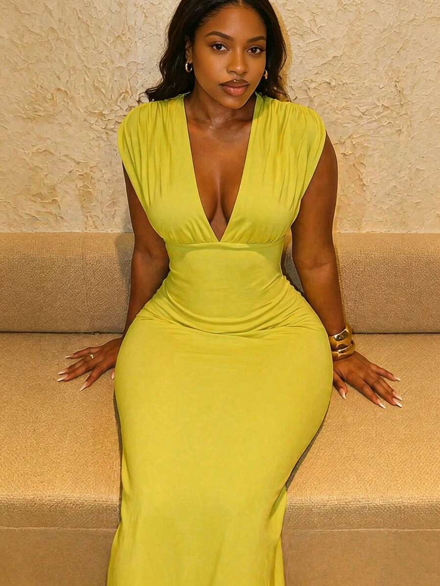 Sexy Elegant Deep V-Neck Solid Yellow Maxi Dress, Suitable For Party, Date, Valentine's Day, Casual Outing, Wedding Guest, Concert, Birthday, Club, - Yellow - View 1
