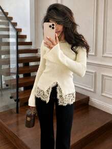 JTI Sweater Wanita Warna Kuning Muda dengan Motif Renda, Leher Bulat dan Belahan Samping di Bagian Bawah, Elegan, Kasual, dan Serbaguna, Cocok untuk Perjalanan Musim Gugur/Musim Dingin, Kencan, Jalan-jalan, Pesta, dan Liburan. - Aprikot - View 1