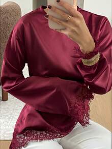 女款優雅通勤緞面襯衫，蕾絲拼接圓領長袖繫腰上衣，純色梭織面料蕾絲拼接不對稱優雅辦公日常約會（白色半透），辦公室女妖風 - 酒紅色 - 查看 9