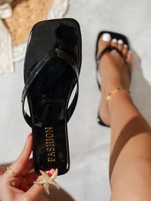 Chanclas de Punta Cuadrada para Mujer, Sandalias Cómodas, Pantuflas Planas Brillantes y a para Casa, Salidas, Fiestas, Playa, Marrón, Estilo Vacacional - negro - Ver 1