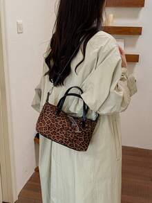 2026 Autumn/Winter Fashion New Personalized High-End Design Leopard Print Exquisite Portable Crossbody Women's Bag - Coffee - View 10