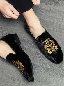 New Men's Loafers, Minimalist Solid Color, Suede, Low-Top, Fashionable British Style, Soft Sole, Comfortable Casual Shoes, Suitable For Parties, Banquets And Vacations. [Product Size Runs Small, Please Choose Appropriate Size] - Black - View 5