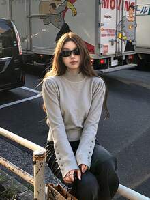 法式半高領鈕扣針織毛衣女款 秋冬修身內搭上衣 女款秋季上衣 萬聖節 - 淺灰色 - 查看 5
