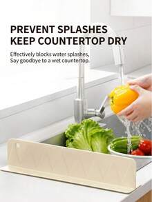 1pc 40CM Silicone Sink Splash Guard, Suction Cup Kitchen Countertop Splash Barrier, Foldable Splash Guard, Modern Solid Color Sink Protector, Kitchen Accessories, Apartment Essentials, Bathroom Home Storage - View 4