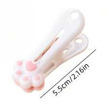 Cute Cat Paw Plastic Clips (12/24pcs/Pack), Multipurpose Towel Clips For Beach Chair, Blanket, Clothes, Hanging, Photo Display, Baby Shower Party Favors, Home Organization, Travel Essentials, Spring Picnic, Camping, Office, Dorm, Gift - View 5