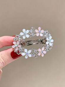 1pc Women's Oval Hollow Flower Rhinestone Alloy Spring Hair Clip, Vintage Luxury Decorative Straight Bar Clip Suitable For Daily Wear, Dating, Campus, Party, Valentine's Day - Multicolor - View 9