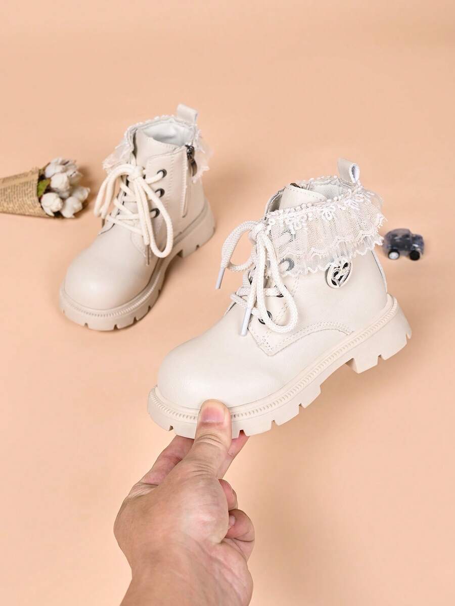 Girls' Sweet Cool Style Black Boots With Lace Trim, Badge, Thick Sole, Anti-Slip And Side Zipper - White - View 1