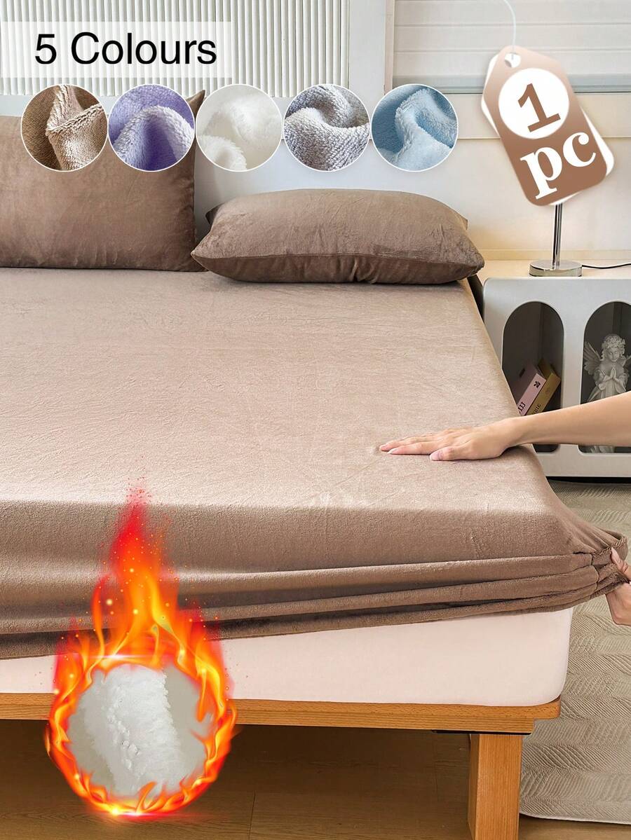 1pc Velvet Fitted Sheet, Warm And Soft, Solid Color Flannel Fabric, Suitable For King, Queen, Full And Twin Size Beds. Luxurious Ultra Soft Comfortable Fitted Sheet, 11.8 Inch Deep Pocket Design, Suitable For Autumn, Winter And Spring. Pillowcases Not Included, Fitted Sheet Only, Dust-Proof And Non-Slip, Machine Washable, Ideal Gift Choice For Bedding. Suitable For Twin, Full, King And Queen Size Beds. Mattress Cover Is Machine Washable.