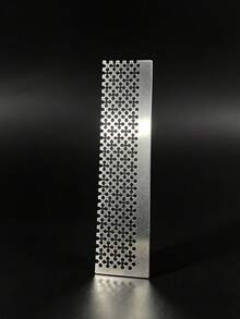 Silver Metal Plum Blossom Round Hole Diamond Painting Ruler, Small And Large Sizes Available, Stainless Steel Handmade Ruler, Stainless Steel Precision Positioning Tool, Hard Texture, Deformation-Resistant, Wear-Resistant, Reusable Multiple Times - View 7