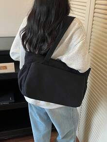 Tas Tote Kasual Kapasitas Besar, Ringan, Warna Polos, Gaya Mahasiswa/Kuliah, Cocok untuk Belanja, Kakak/Sahabat, dan Sahabat Terbaik - Hitam - View 4