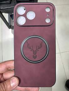 奢華復古人造羊皮皮革手機殼，適用於 iPhone 17 16 15 14 13 12 11 Pro Max Plus，支援磁吸無線充電，17 Pro Max 手機殼，鹿頭圖案軟邊防震保護殼 - 櫻桃紅 - 查看 2