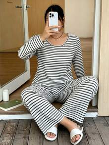 Dreamivo Women's Plus Size Pajama Set, Striped Long Sleeve Long Pants Loungewear Set, Plus Size Loose Fit, Winter Clothing - Light Grey - View 3