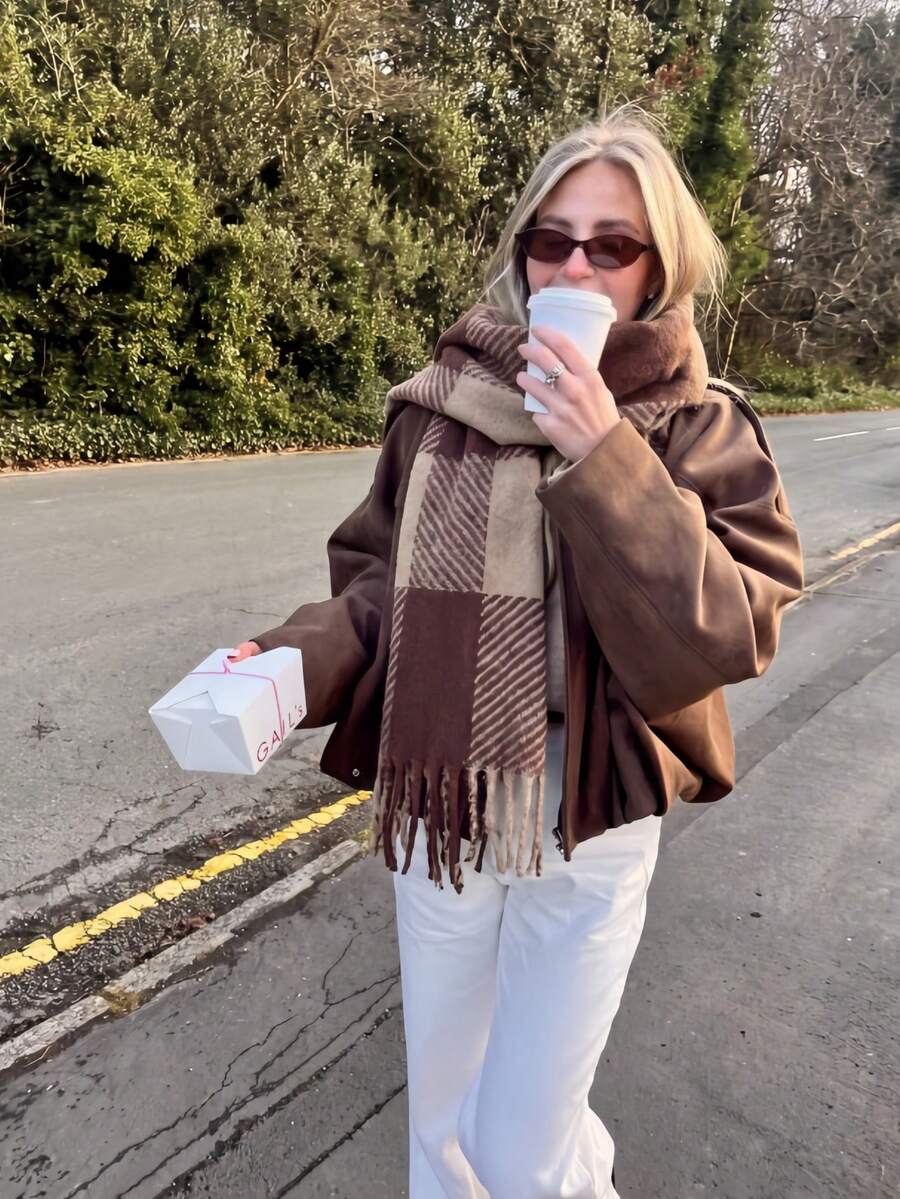 1pc Women's Simple Khaki Plaid Fringe Scarf, Retro Elegant Versatile Autumn And Winter Plaid Shawl, Suitable For Commuting, Travel And Daily Wear - Brown - View 1