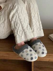 XIXITIAO Polka Dot Closed‑Toe Warm Slippers, Cute Soft‑Sole Home Slippers - White - View 7